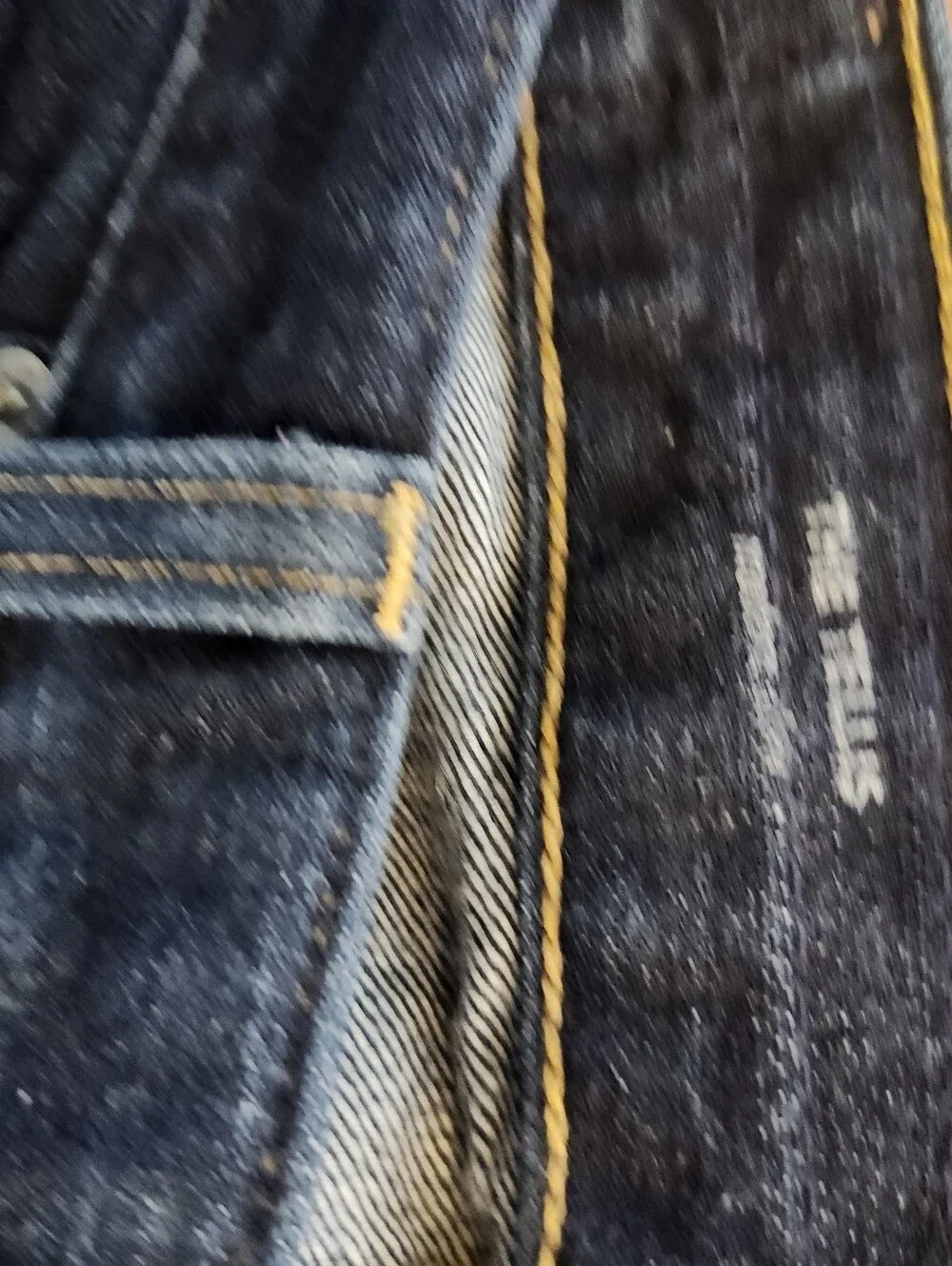 Mens AG jeans Dark Blue. Second Pics Color. Size 32 X 33